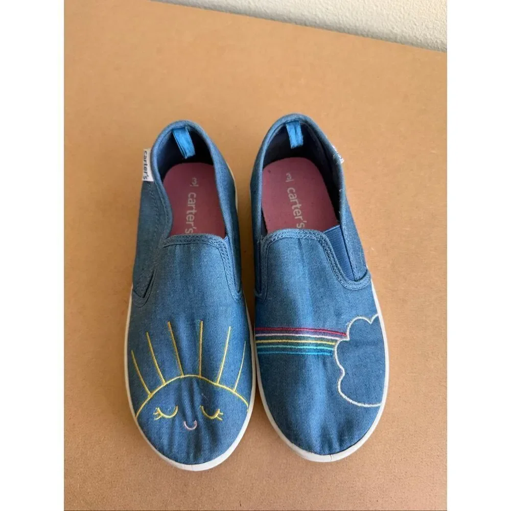 Carters Girl’s  canvas shoes size 3